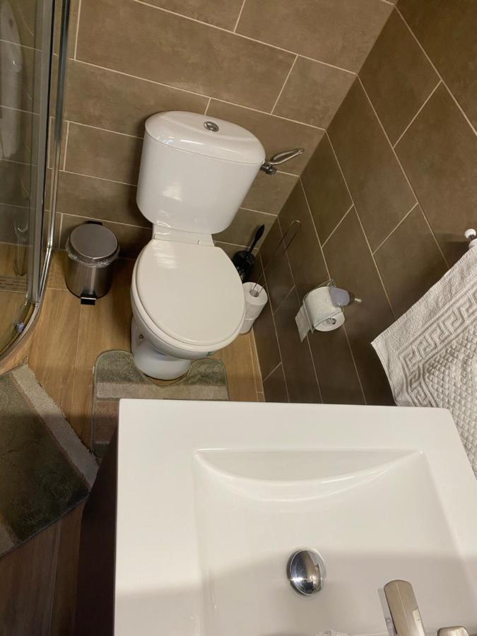 Superbe Appartement Charleroi Exteriör bild