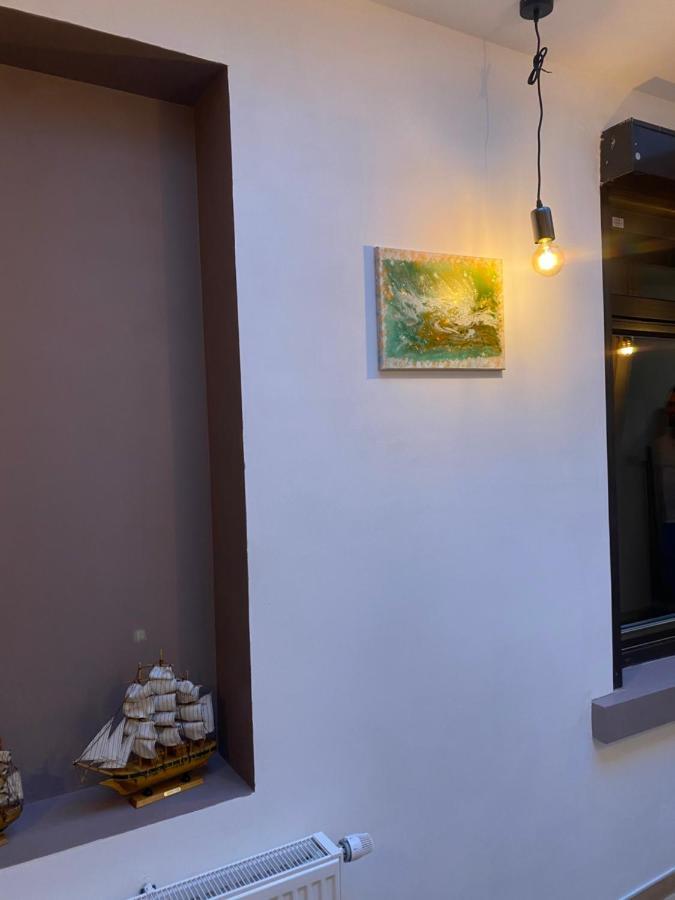 Superbe Appartement Charleroi Exteriör bild